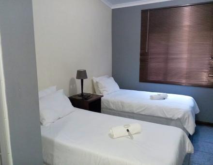 Budget Room